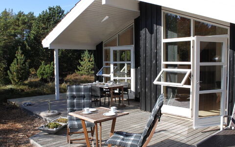 Lieselotte - 400M from the Sea: Wood, Plant Community, Land Lot, Shade, Natural Material, Garden Buildings, Shed, Outdoor Structure, Log Cabin