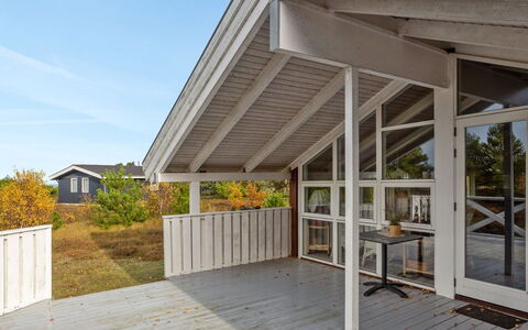 Bille - 200M from the Sea: Architecture, Roof, Home, Composite Material, Daylighting, Siding, Driveway