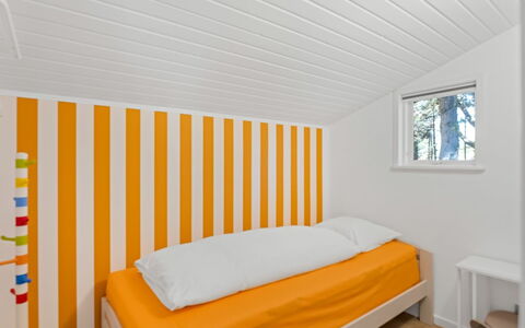 Gorm - 300M from the Sea: Interior Design, Wood, Bedroom, Ceiling, Bed, Floor, Home, Bedding, Bed Sheet, Flooring