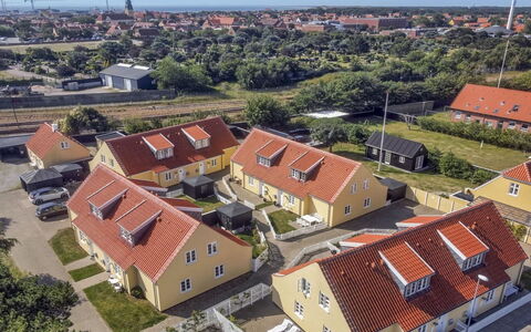 Karl - 1.1Km from the Sea: Building, House, Residential Area, Home, Shrub, Roof, Cottage, Estate, Garden