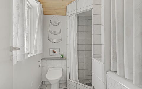 Allie - 150M from the Sea: Flooring, Wall, Floor, Interior Design, Plumbing Fixture, Bathroom, Toilet, Sink, Plumbing, Tile