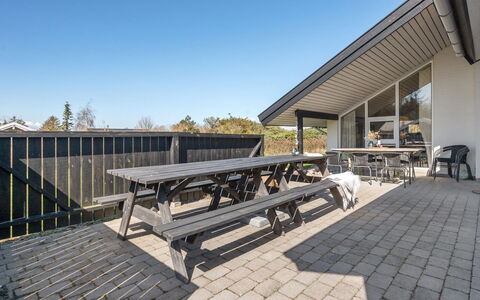 Faina - 100M from the Sea: Roof, House, Home, Cottage, Door, Siding, Deck, Porch, Plank, Hardwood