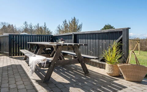 Faina - 100M from the Sea: Roof, House, Home, Cottage, Door, Siding, Deck, Porch, Plank, Hardwood