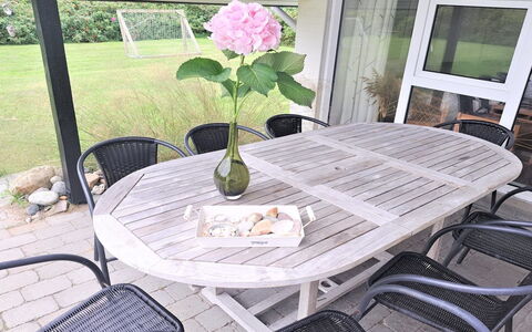 Faina - 100M from the Sea: Roof, House, Home, Cottage, Door, Siding, Deck, Porch, Plank, Hardwood