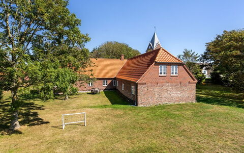 Myra - 18Km from the Sea: Grass, Roof, House, Rural Area, Landscape, Shrub, Home, Plain, Cottage, Land Lot