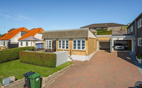 Palnir - from the Sea: Residential Area, Roof, Suburb, Driveway, Estate, Chimney