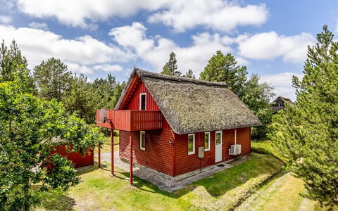 Alflak - 5.2Km from the Sea: House, Cottage, Roof, Rural Area, Human Settlement, Home, Slope, Village, Farmhouse, Estate