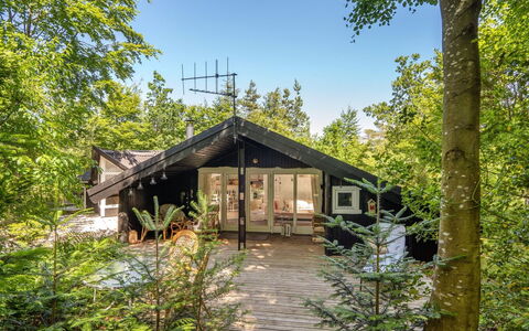 Caya - 450M to the Fjord: Cottage, Home, House, Roof, Porch, Estate, Siding, Garden Buildings, Farmhouse, Yard