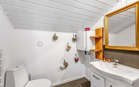 Caya - 450M to the Fjord: Flooring, Interior Design, Wood, Floor, Stairs, Ceiling, Wood Stain, Wood Flooring, Hardwood, Handrail