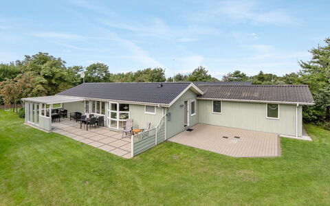 Anabella - 400M to the Fjord: Grass, Shrub, House, Garden, Home, Cottage, Land Lot, Lawn, Groundcover