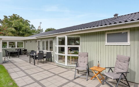 Anabella - 400M to the Fjord: Grass, Shrub, House, Garden, Home, Cottage, Land Lot, Lawn, Groundcover