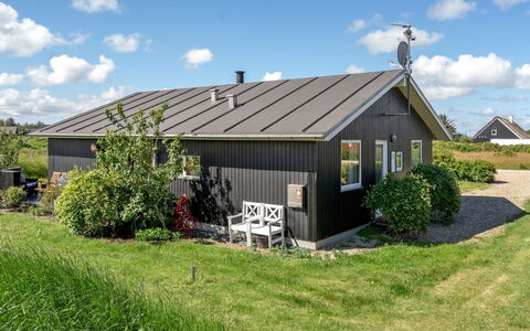 Gudmunda - 200M to the Fjord: Roof, House, Home, Cottage, Door, Siding, Deck, Porch, Plank, Hardwood