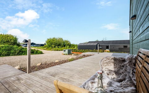 Alpo - 450M from the Sea: Cottage, Roof, Home, Slope, Hut, Siding