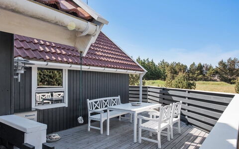 Bente - 800M from the Sea: Roof, House, Home, Cottage, Door, Siding, Deck, Porch, Plank, Hardwood
