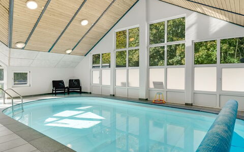 Eisa - 300M to the Fjord: Swimming Pool, Ceiling, Resort, Design, Eco Hotel, Shade, Hotel, Daylighting, Villa, Attic