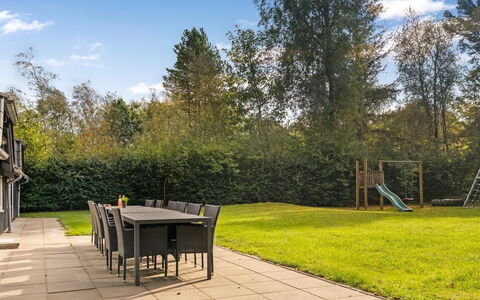 Eisa - 300M to the Fjord: Blue, Shrub, Cottage, Groundcover, Garden, Estate, Shade, Landscaping, Farmhouse, Eco Hotel