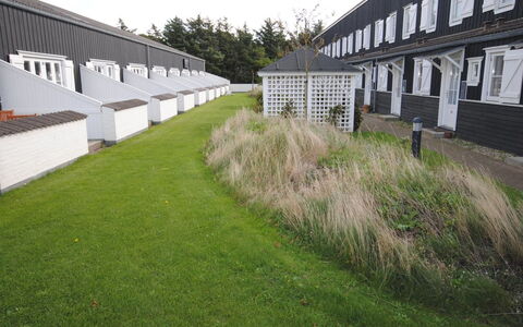 Ingeborre - 100M to the Fjord: Groundcover, Lawn, Yard, Garden, Landscaping, Courtyard, Daylighting, Driveway, Artificial Turf, Backyard