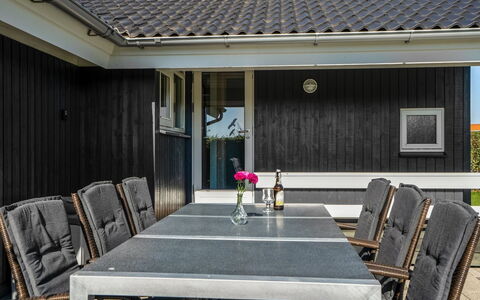 Brynjolf - 350M to the Fjord: House, Roof, Home, Cottage, Shed, Garden Buildings, Siding, Yard, Log Cabin, Hut