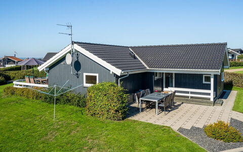 Brynjolf - 350M to the Fjord: House, Roof, Home, Cottage, Shed, Garden Buildings, Siding, Yard, Log Cabin, Hut