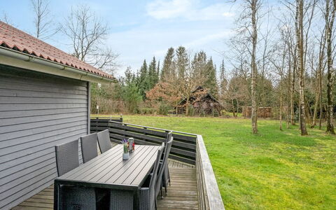 Anine - 200M to the Fjord: Blue, Shrub, Cottage, Groundcover, Garden, Estate, Shade, Landscaping, Farmhouse, Eco Hotel