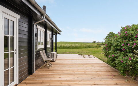 Siebelt - 200M from the Sea: Roof, House, Home, Cottage, Siding, Estate, Driveway, Garden Buildings, Yard, Shed