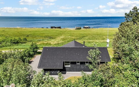 Thorman - 75M from the Sea: Roof, House, Home, Cottage, Siding, Estate, Driveway, Garden Buildings, Yard, Shed