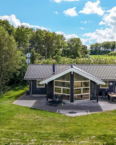 Thorman - 75M from the Sea