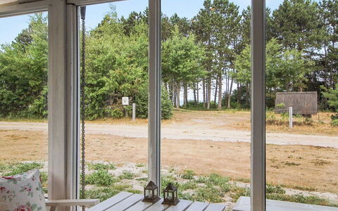 Eldina - 100M from the Sea: Wood, Glass, Shade, Hardwood, Chair, Natural Material, Wood Stain, Outdoor Structure, Garden Buildings, Porch