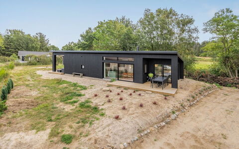 Srebre - 350M from the Sea: House, Home, Residential Area, Cottage, Siding, Estate, Driveway, Yard