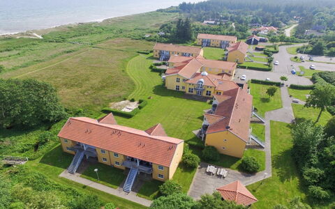 Enni - 100M from the Sea: Home, Residential Area, Land Lot, Plain, Estate, Cottage, Lawn, Suburb, Meadow, Bird'S-Eye View