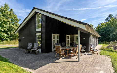 Kringfod - 590M from the Sea: Grass, Grassland, Landscape, Ecoregion, Plain, Plant Community, Land Lot, Outdoor Furniture, Prairie, Shrubland