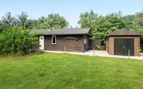 Lennert - 100M to the Fjord: Cottage, Shed, Hut, Farmhouse, Prairie, Shack, Barn, Log Cabin, Garden Buildings