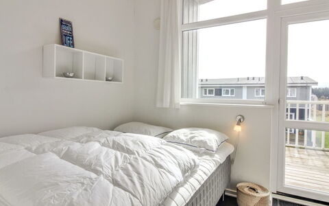 Ingolf - 750M from the Sea: Bedroom, Bed, Interior Design, Bed Sheet, Bedding, Floor, Ceiling, Furniture, Flooring, Apartment