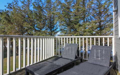 Ingolf - 750M from the Sea: Porch, Outdoor Furniture, Deck, Fence, Handrail, Baluster, Hardwood, Balcony, Plank, Outdoor Table