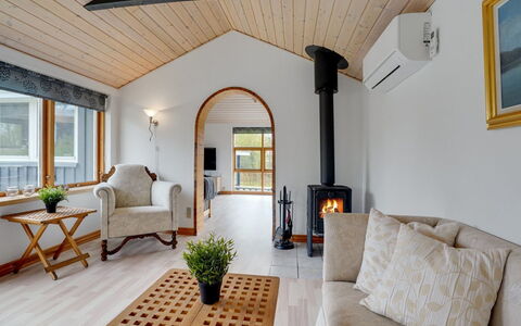 Rafn - 550M from the Sea: Wood, Sea, Cloud, Coastal And Oceanic Landforms, Deck, Ocean, Plank, Boardwalk, Coast, Hardwood