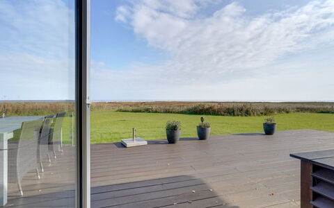 Gisa - from the Sea: Grass, Grassland, Landscape, Ecoregion, Plain, Plant Community, Land Lot, Outdoor Furniture, Prairie, Shrubland