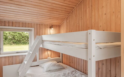 Fliri - 700M from the Sea: Bedroom, Wood, Bed, Bedding, Bed Sheet, Bed Frame, Hardwood, Floor, Ceiling, Bunk Bed