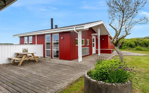 Verene - 400M from the Sea: Cottage, Backyard, Yard, Garden Buildings, Shed, Siding, Outdoor Furniture, Log Cabin, Outdoor Structure, Shack