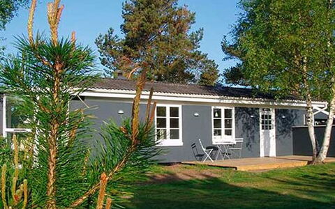 Siggi - 400M from the Sea: Roof, House, Land Lot, Home, Cottage, Estate, Garden Buildings, Shade, Log Cabin, Landscaping