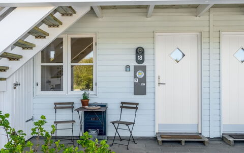Cilla - 1Km from the Sea: House, Home, Residential Area, Roof, Cottage, Land Lot, Estate, Yard, Garden, Siding