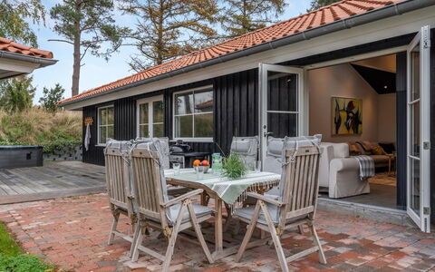 Ribanna - 650M from the Sea: Roof, Home, Door, Cottage, Shade, Siding, Yard, Estate, Backyard