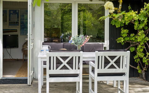 Ilsabet - 750M from the Sea: 