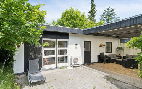 Gadde - 1Km from the Sea: House, Home, Roof, Door, Cottage, Garden, Shade, Concrete, Yard, Estate