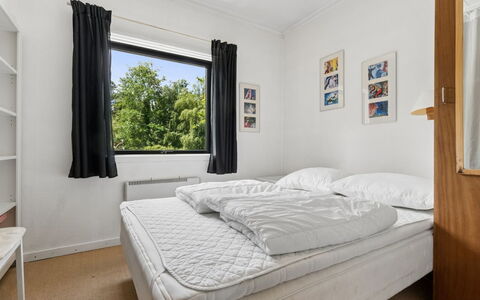Gadde - 1Km from the Sea: Bed, Bedroom, Interior Design, Ceiling, Bed Sheet, Bedding, Floor, Room, Furniture, Bed Frame