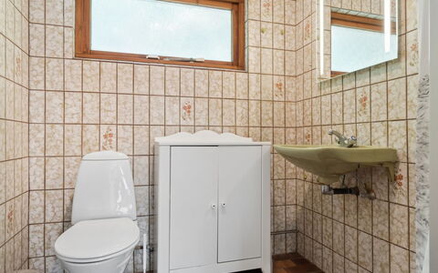 Gadde - 1Km from the Sea: Flooring, Wall, Plumbing Fixture, Floor, Bathroom, Interior Design, Sink, Bathroom Sink, Tile, Plumbing