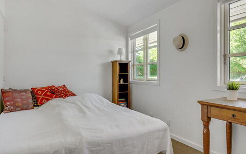 Tobrjön - 200M to the Fjord: Wood, Cottage, Hardwood, Plank, Wood Stain, Garden Buildings, Design, Yard, Log Cabin, Backyard