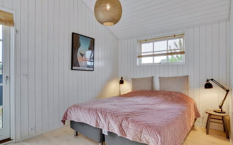 Mojsej: Wood, Flooring, Floor, Ceiling, Bedroom, Interior Design, Bed, Furniture, Wood Flooring, Bed Sheet