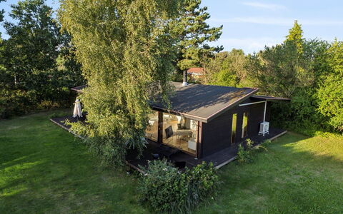 Erikka - 300M to the Fjord: Blue, Shrub, Cottage, Groundcover, Garden, Estate, Shade, Landscaping, Farmhouse, Eco Hotel