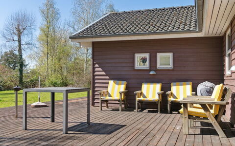 Lauren - 200M to the Fjord: House, Home, Cottage, Estate, Yard, Farmhouse, Siding, Garden Buildings, Porch