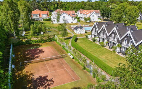Anniek - 1Km to the Fjord: Wood, Roof, Architecture, Home, House, Cottage, Siding, Hardwood, Slope, Estate